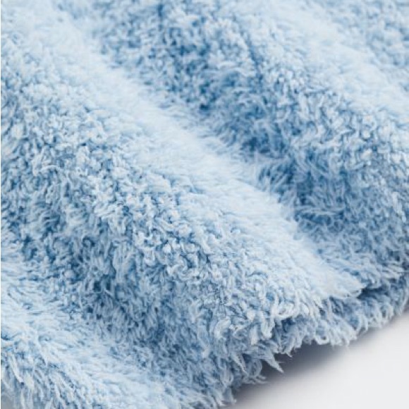 🆕 H&M🩵Icy Baby Blue Fuzzy Teddy High Neck Sherpa Cropped Halter Tank Top Large - Picture 5 of 11